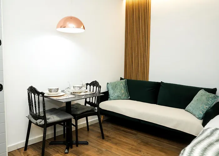 Apartment Velvet By Dove *